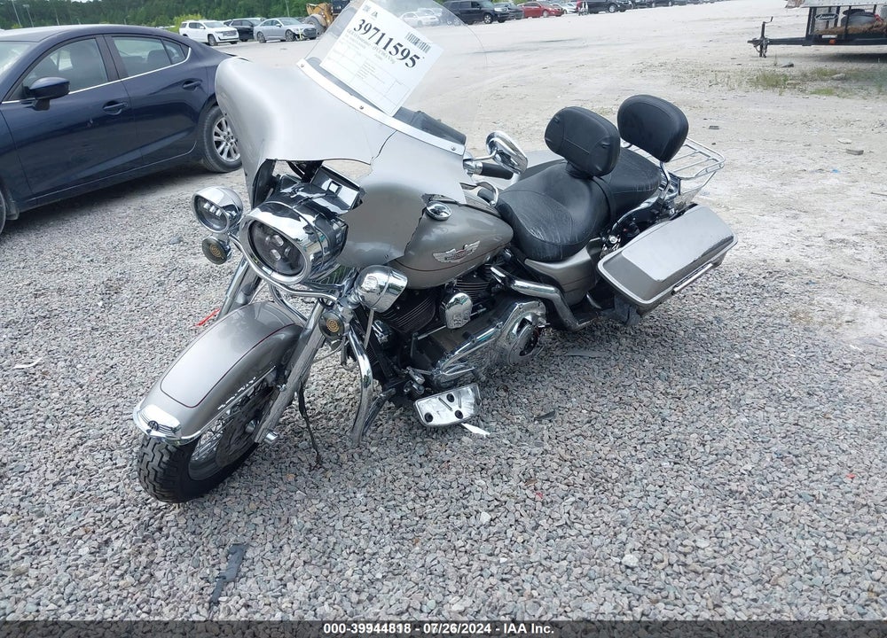 2008 HARLEY-DAVIDSON FLHRC VIN: 1HD1FR4128Y620418
