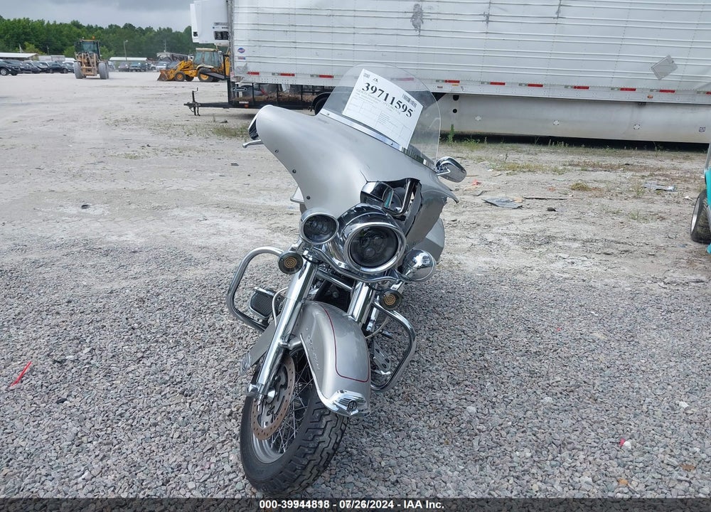 2008 HARLEY-DAVIDSON FLHRC VIN: 1HD1FR4128Y620418