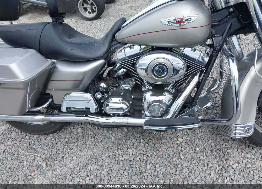 2008 HARLEY-DAVIDSON FLHRC VIN: 1HD1FR4128Y620418