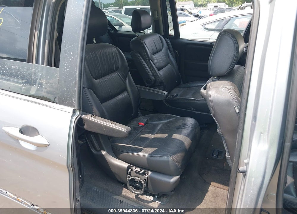 2006 HONDA ODYSSEY TOURING VIN: 5FNRL38816B060051