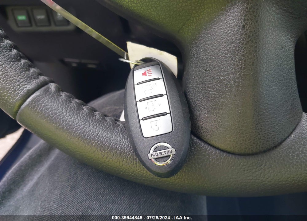 2017 NISSAN SENTRA SV VIN: 3N1AB7AP9HY293369