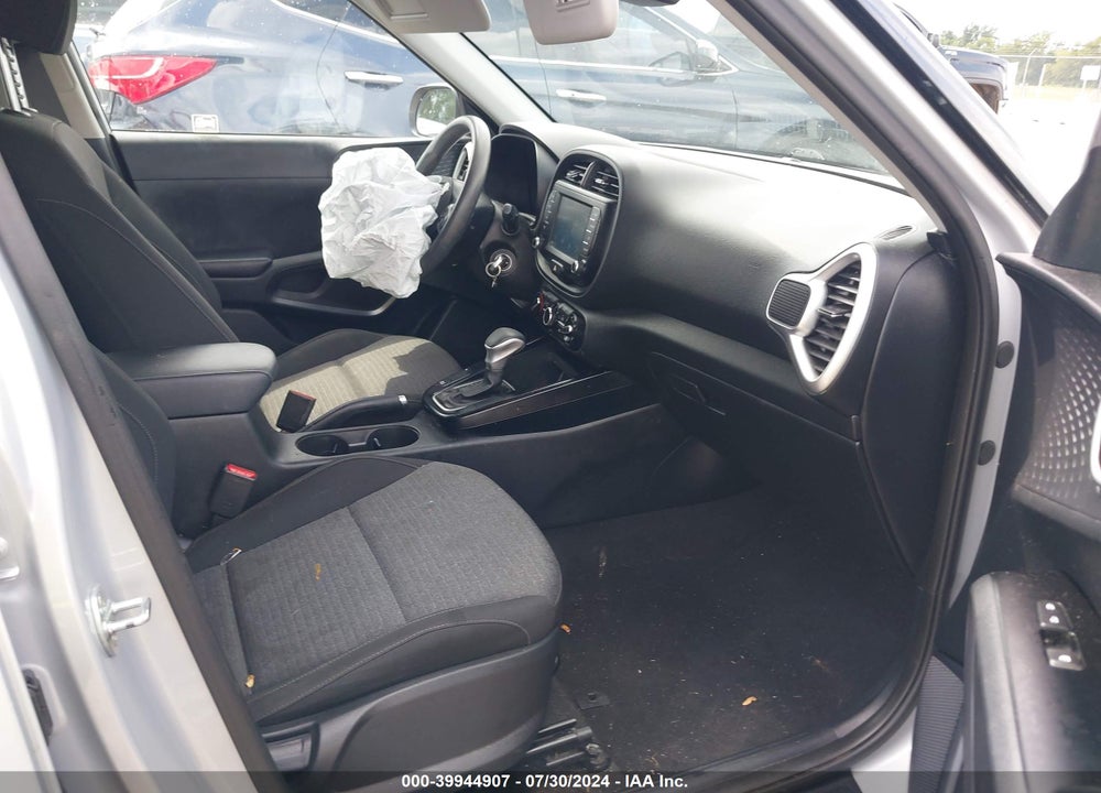 2021 KIA SOUL !/+/S VIN: KNDJ23AU3M7752368