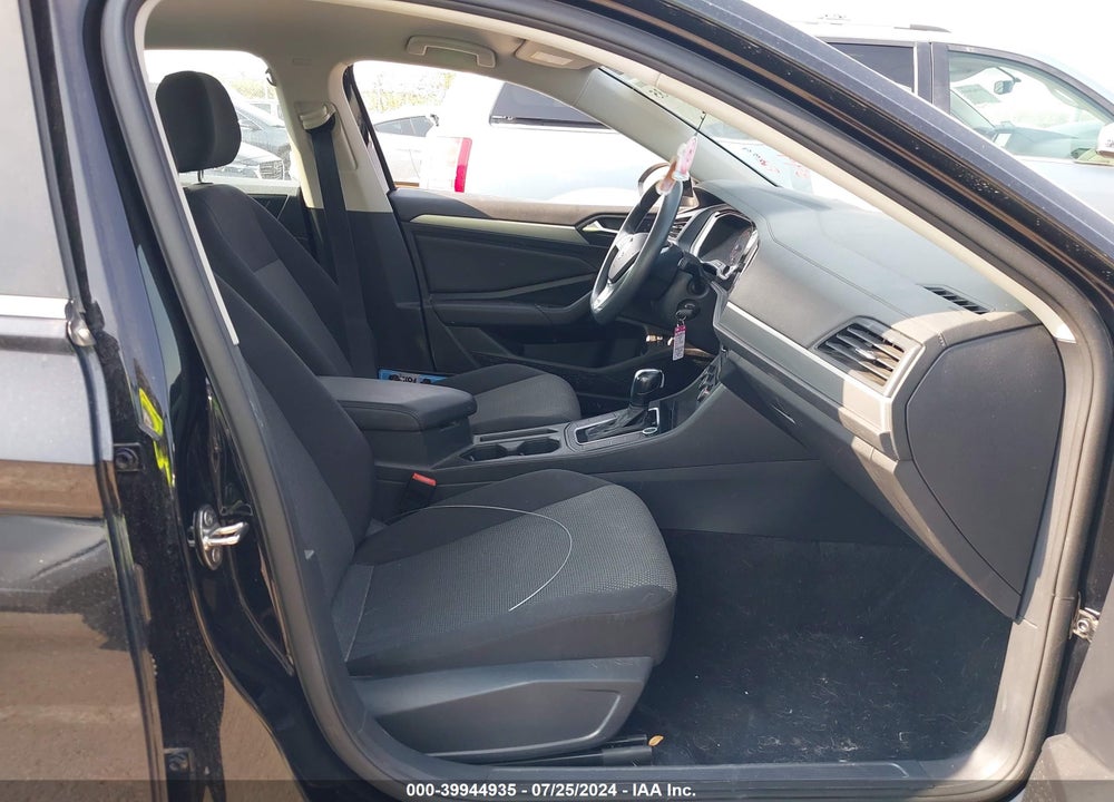 2021 VOLKSWAGEN JETTA 1.4T R-LINE/1.4T S/1.4T SE VIN: 3VWC57BU2MM052060