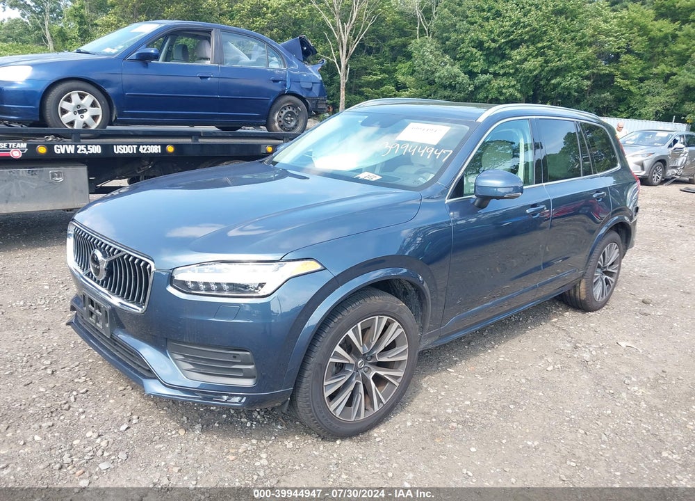 2022 VOLVO XC90 T6 MOMENTUM 7 PASSENGER VIN: YV4A22PK1N1828817