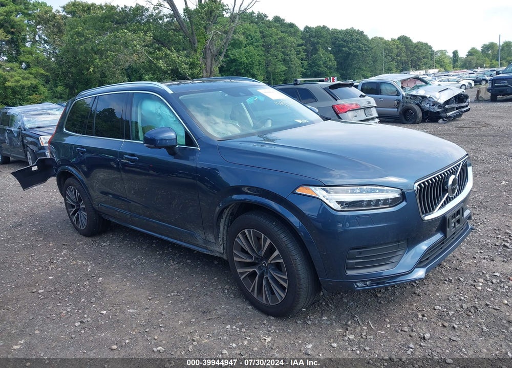 2022 VOLVO XC90 T6 MOMENTUM 7 PASSENGER VIN: YV4A22PK1N1828817