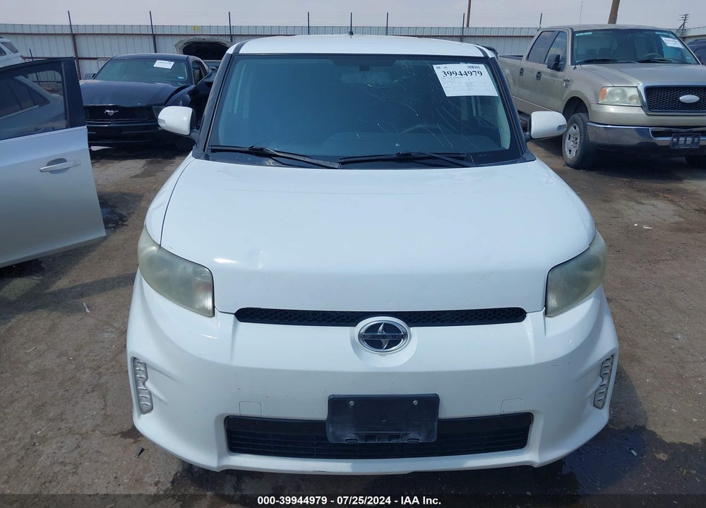 2014 SCION XB VIN: JTLZE4FE8EJ051173