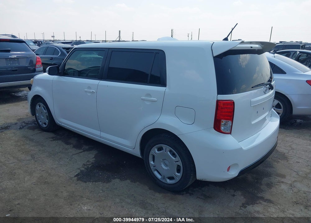 2014 SCION XB VIN: JTLZE4FE8EJ051173