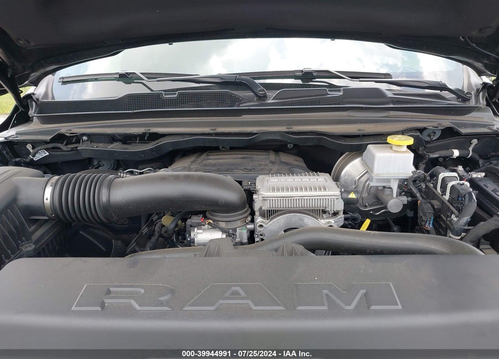 2023 RAM 1500 BIG HORN 4X2 5'7 BOX VIN: 1C6RREFT8PN670282