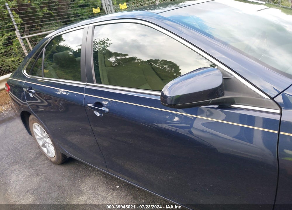 2015 TOYOTA CAMRY LE VIN: 4T1BF1FKXFU888159