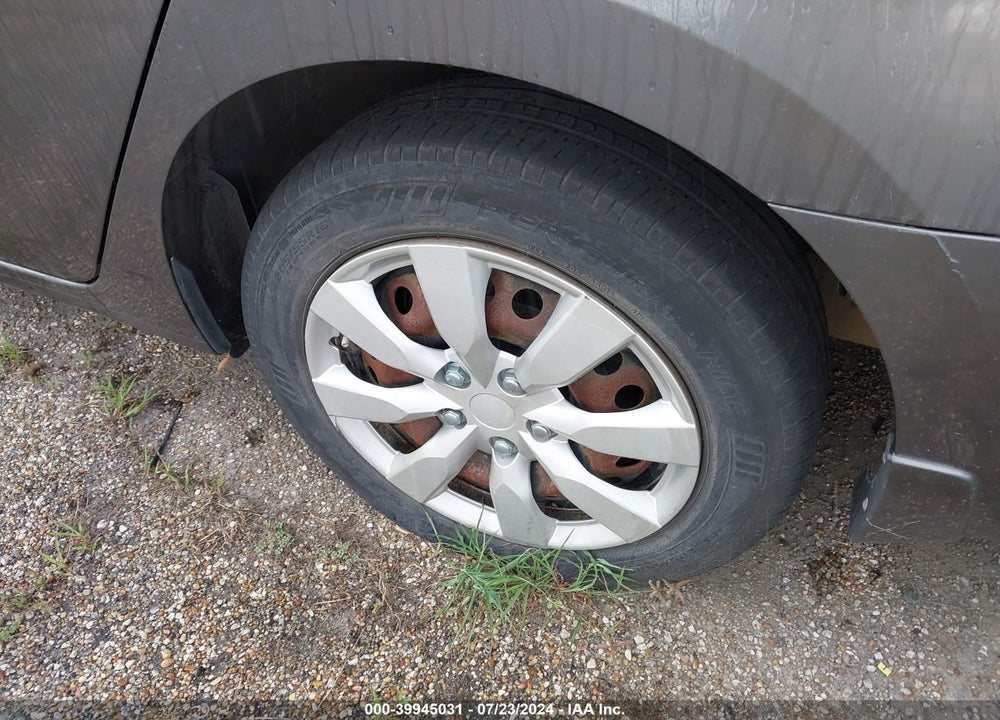 2015 NISSAN SENTRA SV VIN: 3N1AB7AP5FY362149