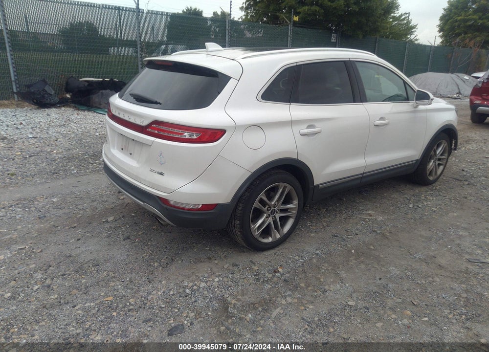 2015 LINCOLN MKC VIN: 5LMCJ2A92FUJ10156