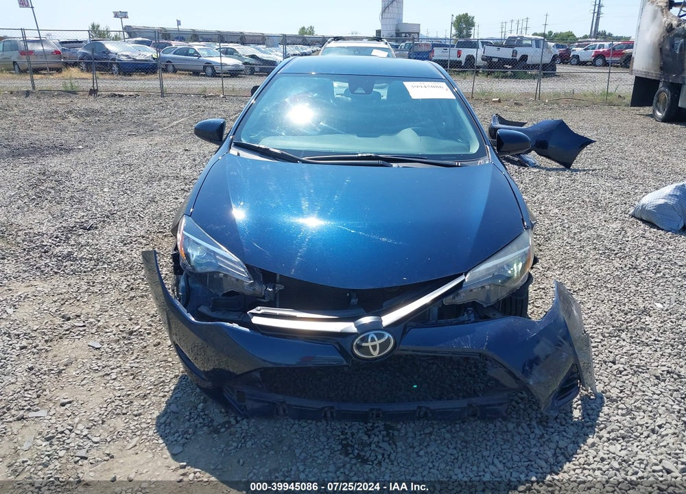 2019 TOYOTA COROLLA LE VIN: 2T1BURHE0KC127986