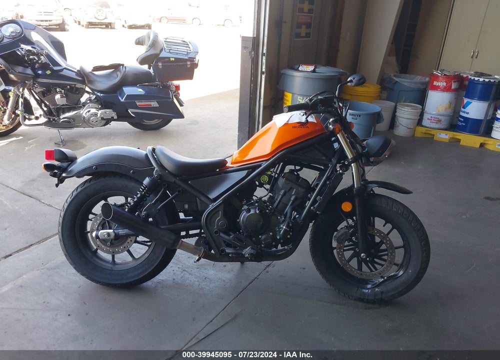 2019 HONDA CMX300 VIN: MLHNC5319K5200084