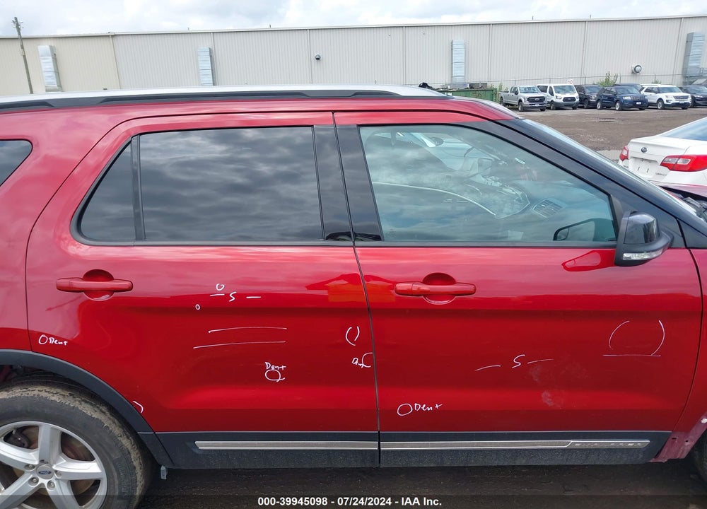 2017 FORD EXPLORER XLT VIN: 1FM5K8D85HGD84161