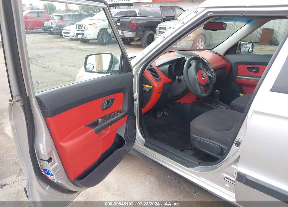 2010 KIA SOUL SPORT VIN: KNDJT2A28A7028175