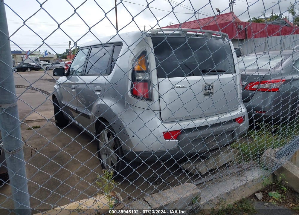 2010 KIA SOUL SPORT VIN: KNDJT2A28A7028175