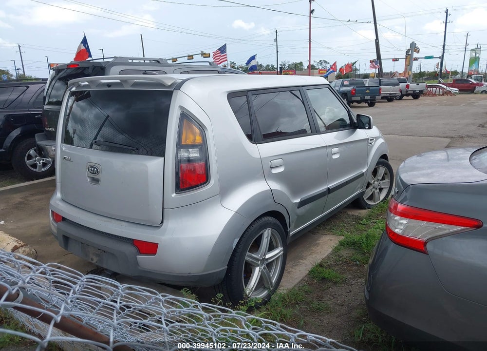 2010 KIA SOUL SPORT VIN: KNDJT2A28A7028175