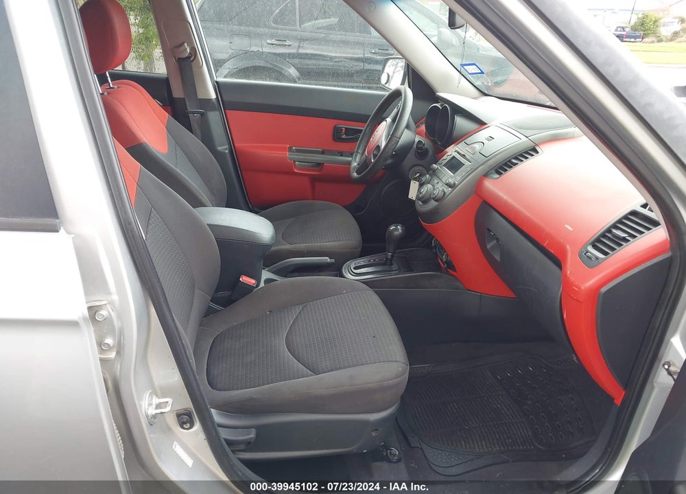 2010 KIA SOUL SPORT VIN: KNDJT2A28A7028175