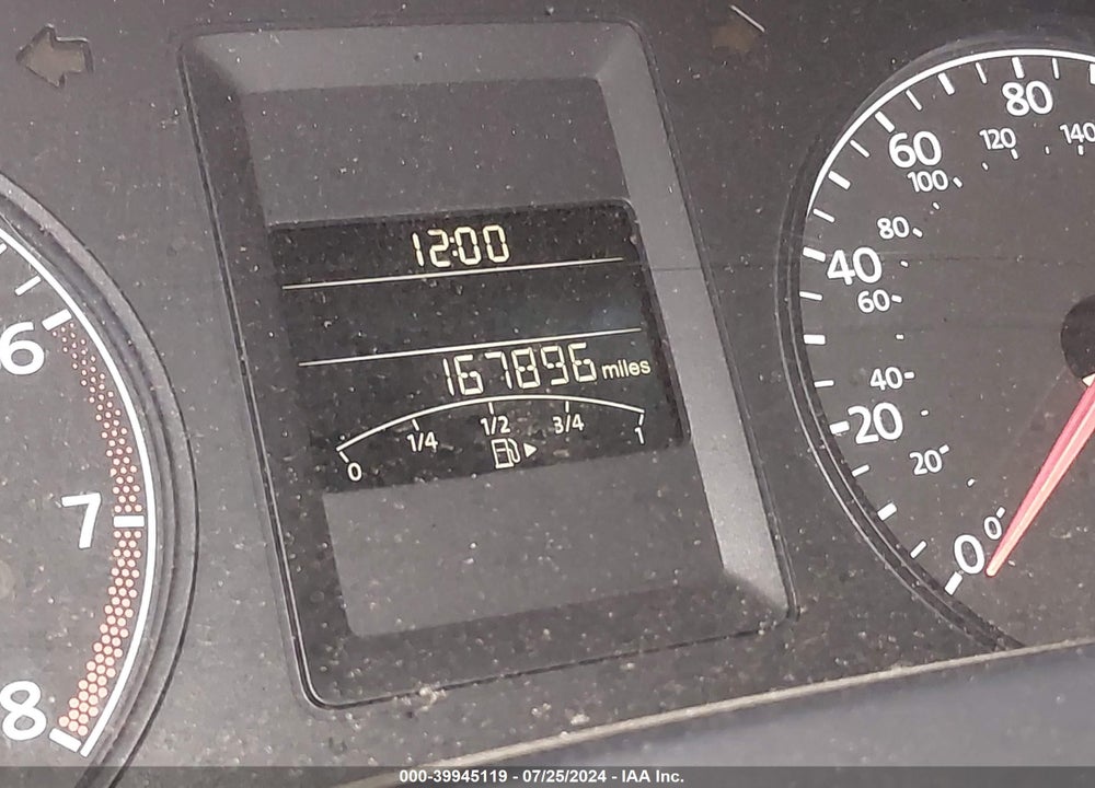 2014 VOLKSWAGEN JETTA 2.0L S VIN: 3VW2K7AJ1EM243546