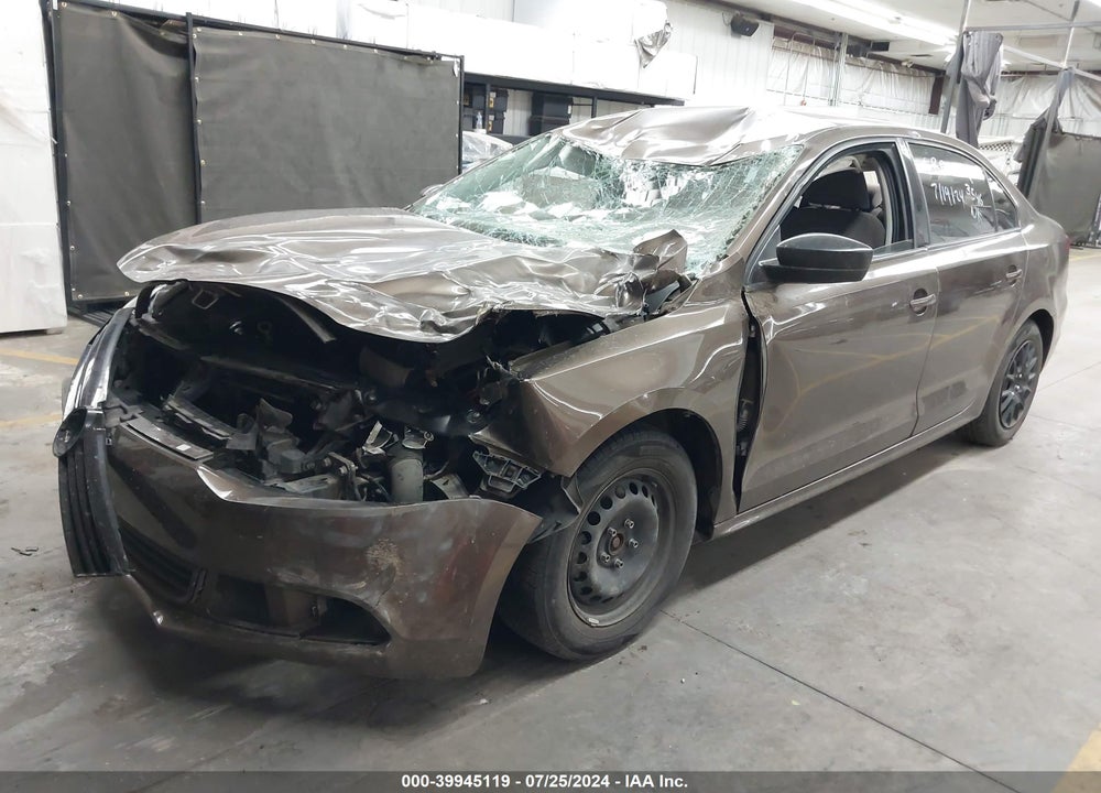 2014 VOLKSWAGEN JETTA 2.0L S VIN: 3VW2K7AJ1EM243546