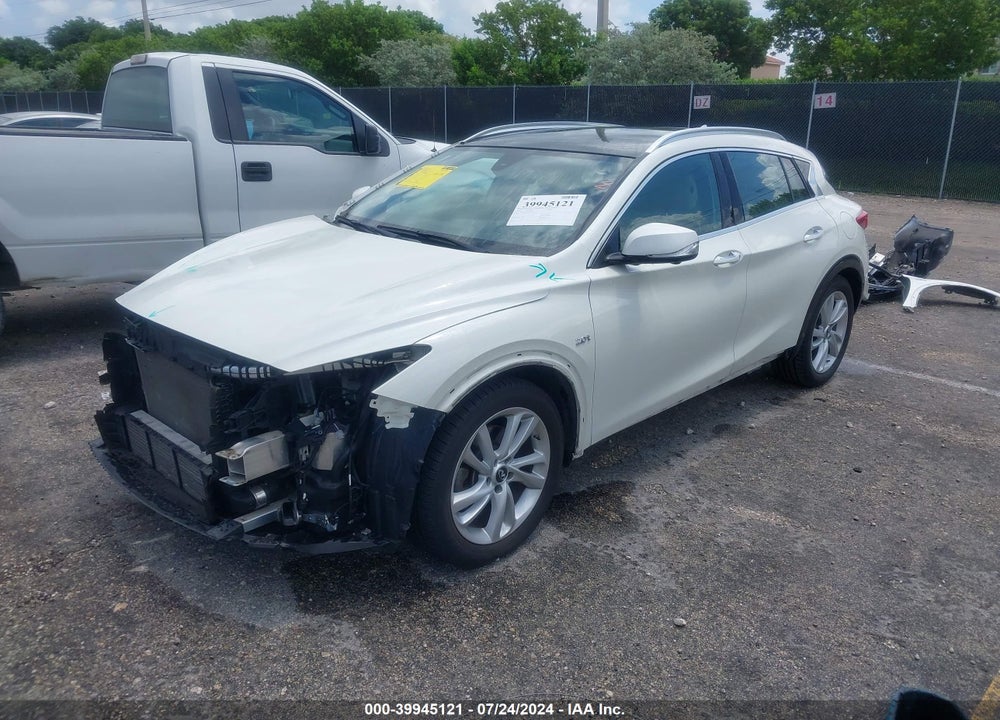 2019 INFINITI QX30 LUXE VIN: SJKCH5CP2KA010633