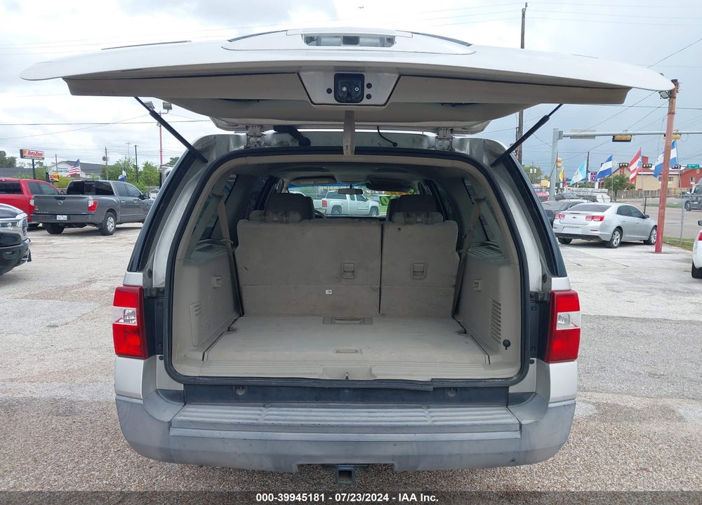 2007 FORD EXPEDITION EL XLT VIN: 1FMFK15507LA85747