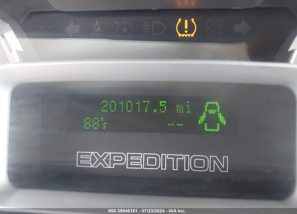 2007 FORD EXPEDITION EL XLT VIN: 1FMFK15507LA85747