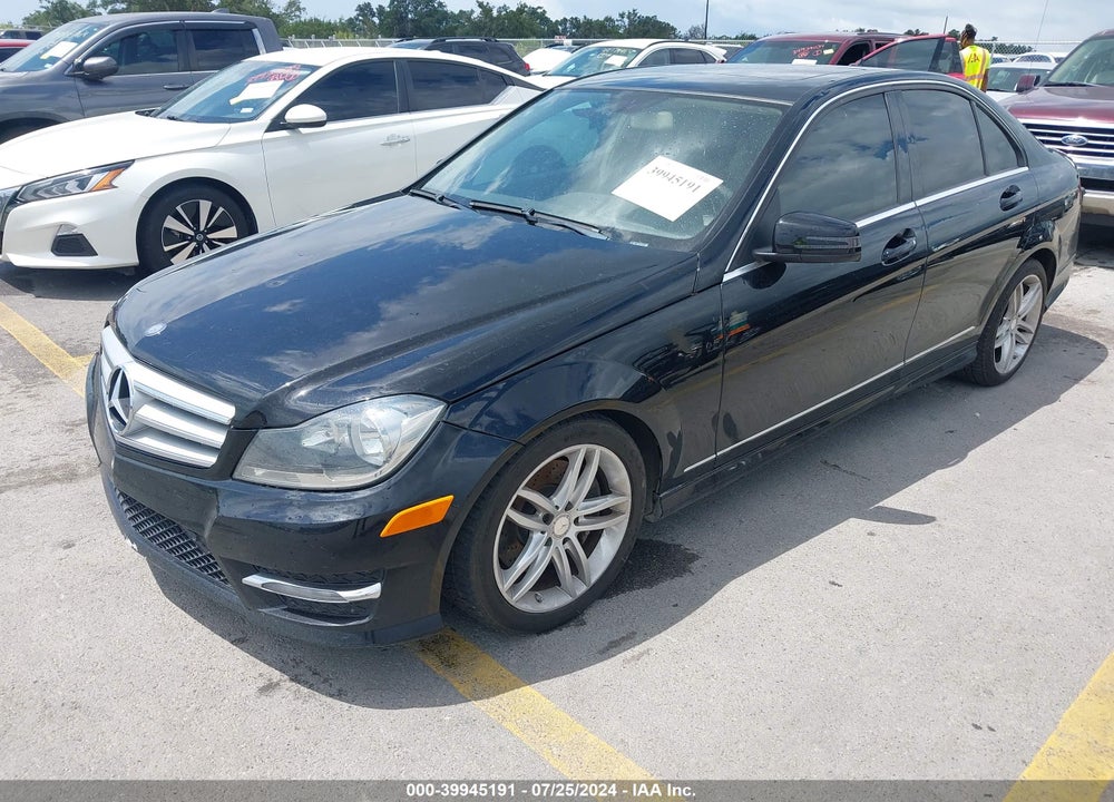 2013 MERCEDES-BENZ C 300 LUXURY 4MATIC/SPORT 4MATIC VIN: WDDGF8AB0DR247361