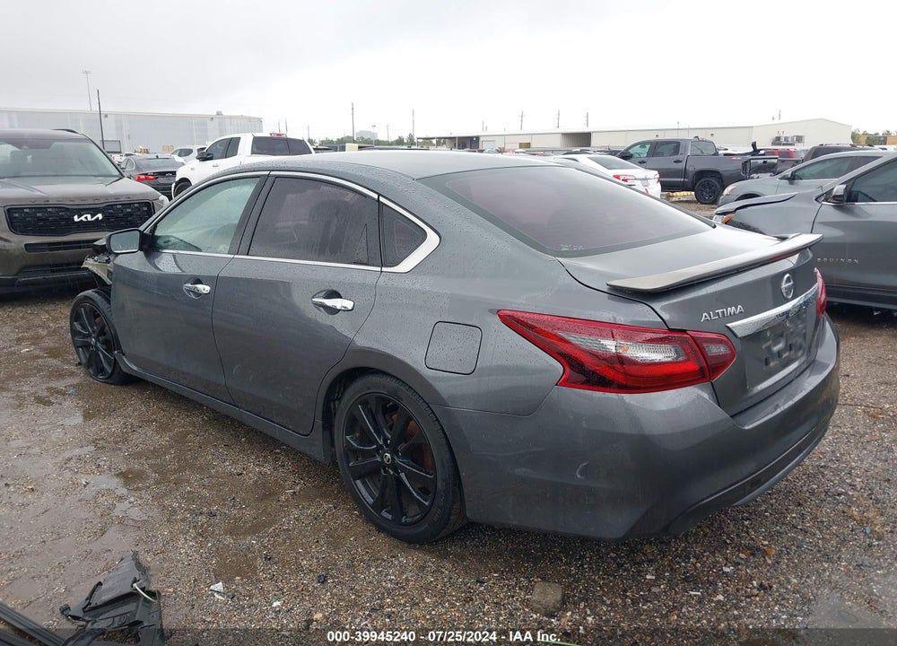 2017 NISSAN ALTIMA 2.5 SR VIN: 1N4AL3AP7HN325998