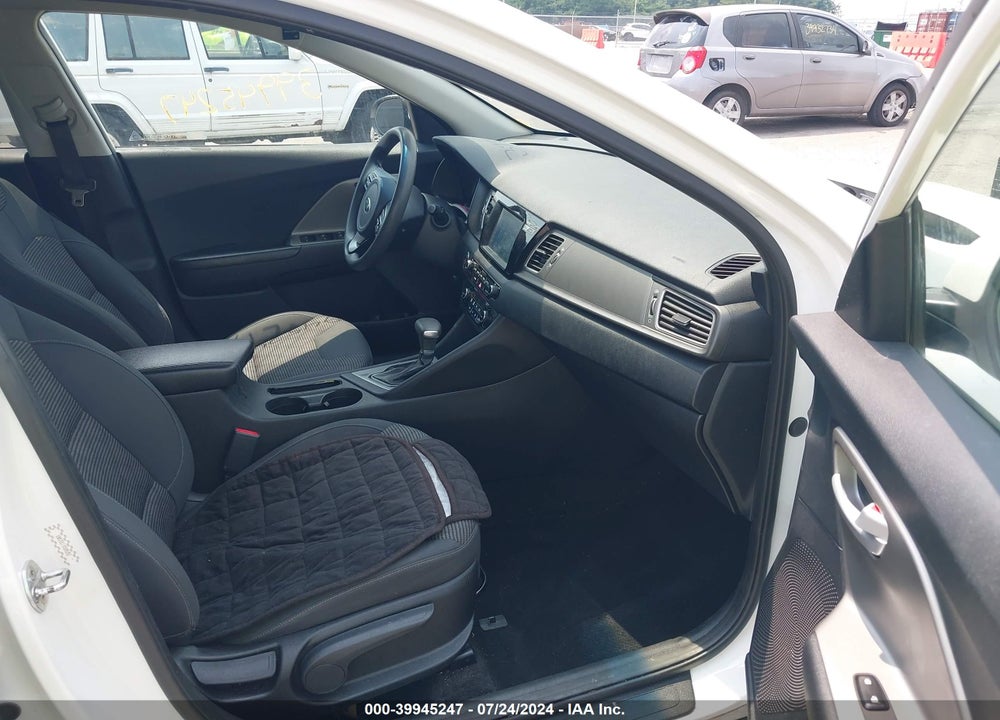 2017 KIA NIRO LX VIN: KNDCB3LC1H5095262