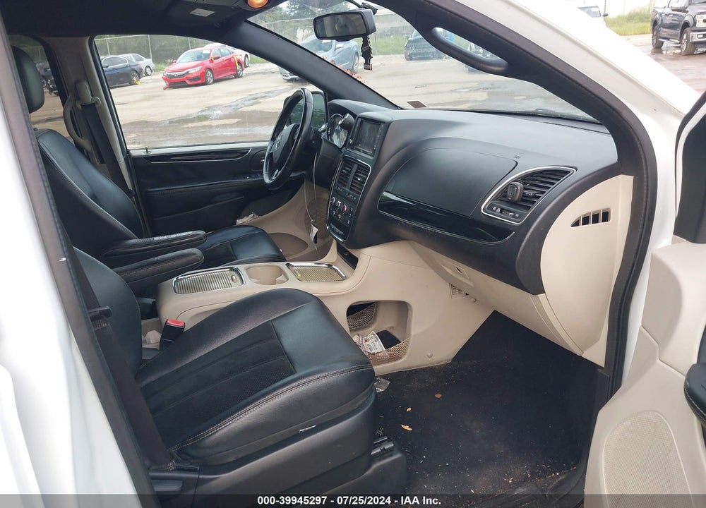 2017 DODGE GRAND CARAVAN SXT VIN: 2C4RDGCG8HR786497