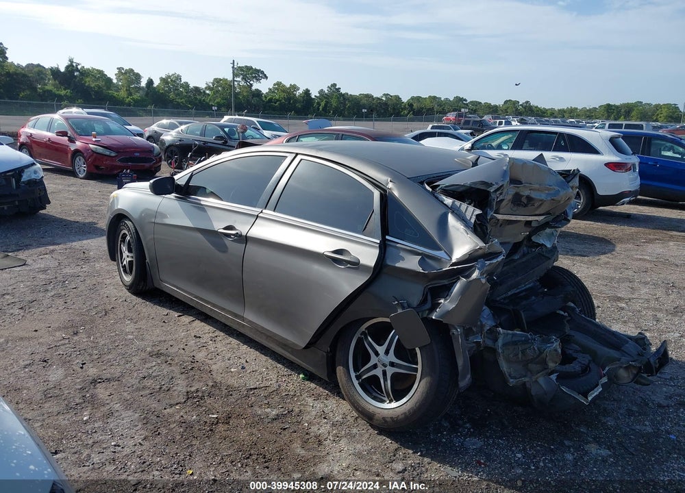 2011 HYUNDAI SONATA GLS VIN: 5NPEB4AC3BH124317
