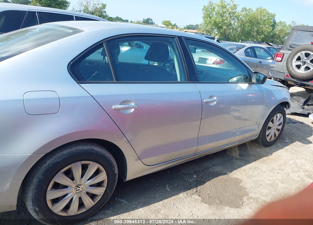 2014 VOLKSWAGEN JETTA 2.0L S VIN: 3VW2K7AJ7EM251439