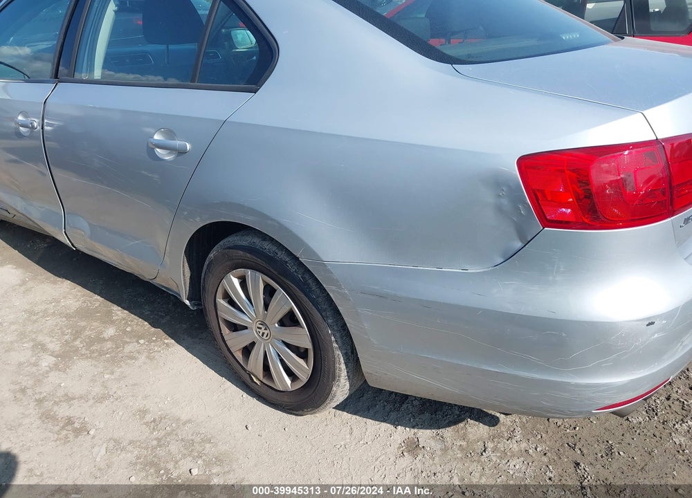 2014 VOLKSWAGEN JETTA 2.0L S VIN: 3VW2K7AJ7EM251439