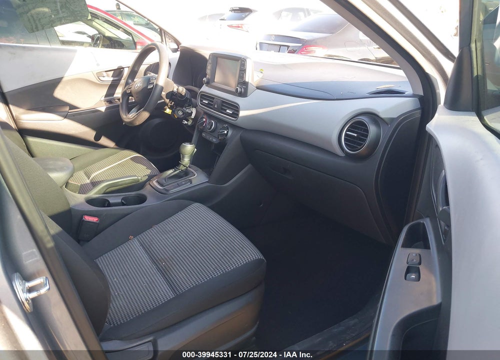 2019 HYUNDAI KONA SE VIN: KM8K12AA6KU288123