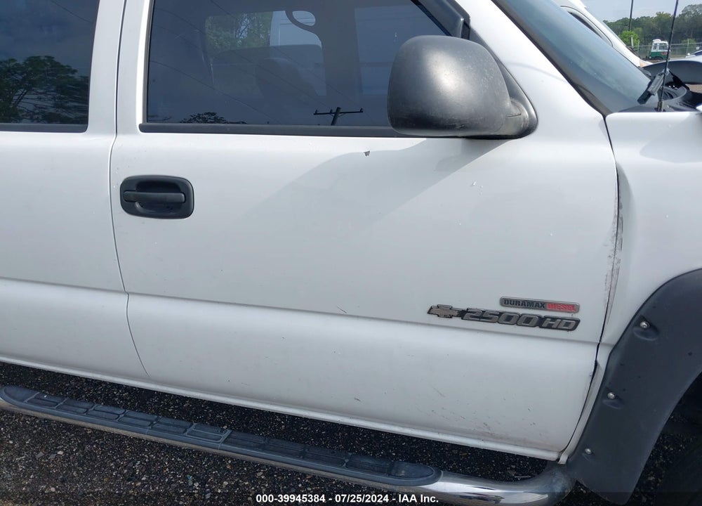 2005 CHEVROLET SILVERADO 2500HD LS VIN: 1GCHC23215F885977