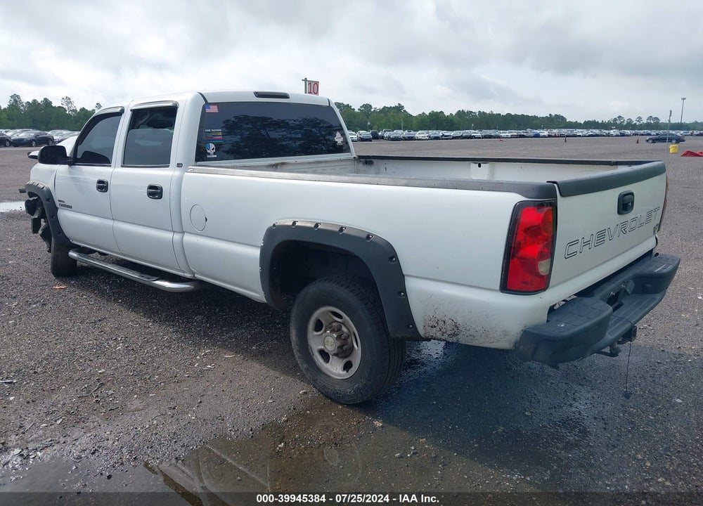 2005 CHEVROLET SILVERADO 2500HD LS VIN: 1GCHC23215F885977
