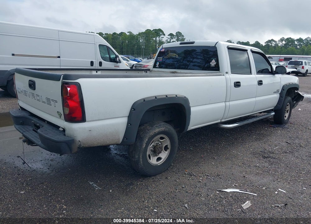 2005 CHEVROLET SILVERADO 2500HD LS VIN: 1GCHC23215F885977