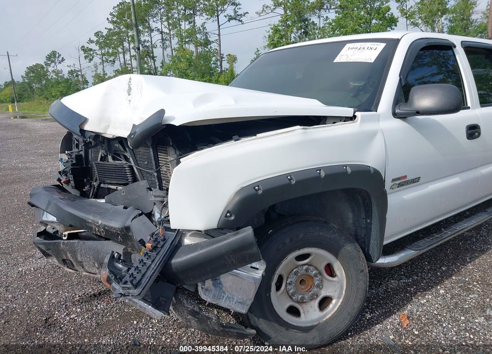 2005 CHEVROLET SILVERADO 2500HD LS VIN: 1GCHC23215F885977