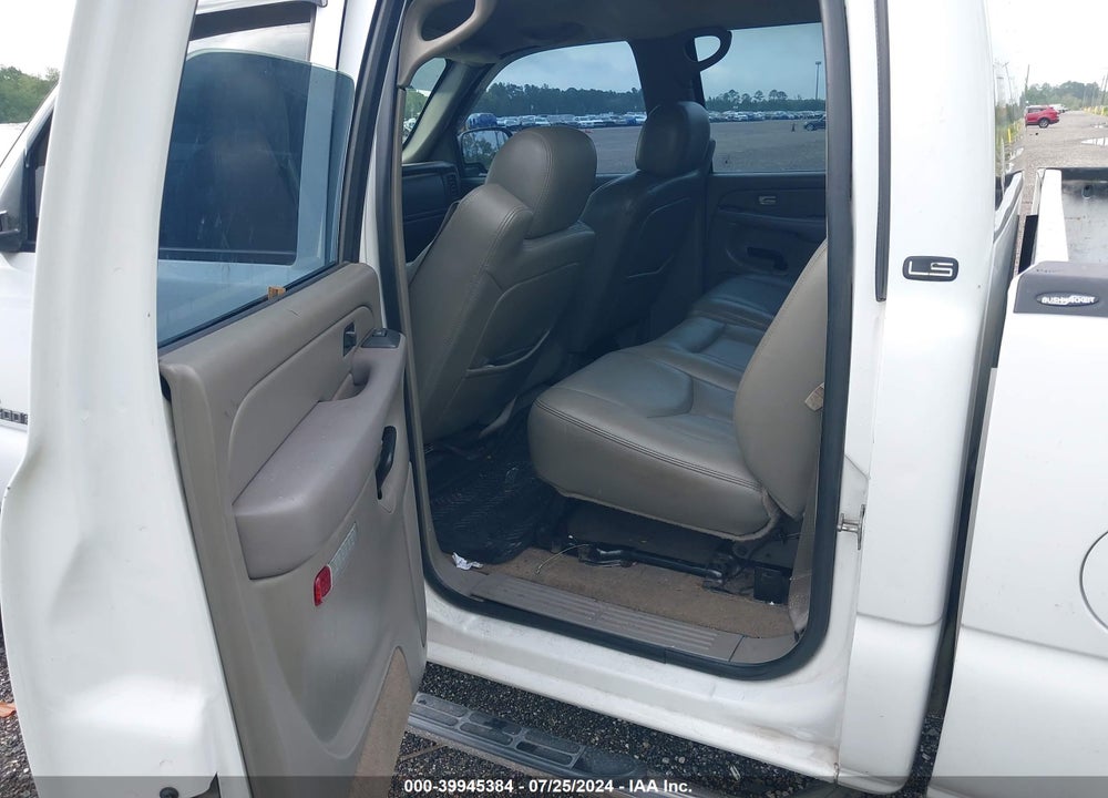 2005 CHEVROLET SILVERADO 2500HD LS VIN: 1GCHC23215F885977