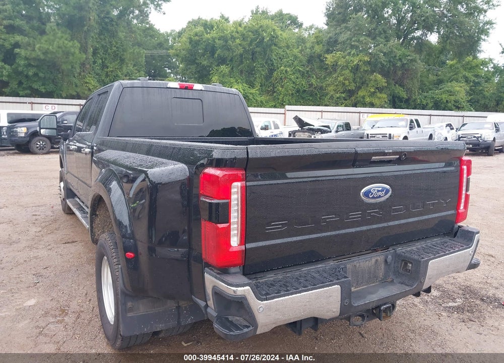 2024 FORD F-350 LARIAT VIN: 1FT8W3DM0REC54176