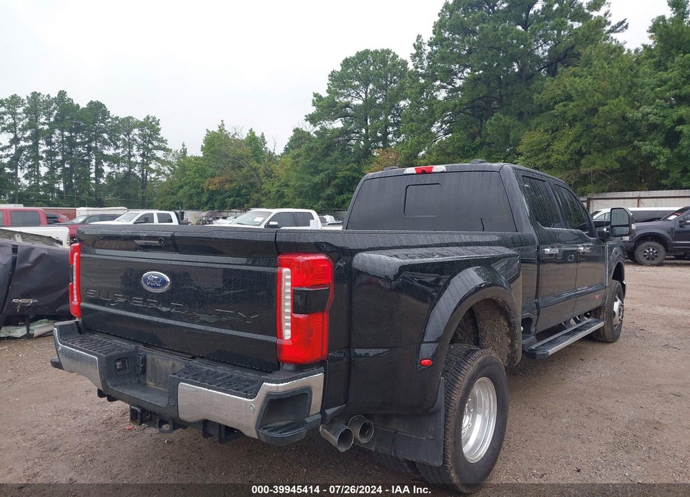 2024 FORD F-350 LARIAT VIN: 1FT8W3DM0REC54176
