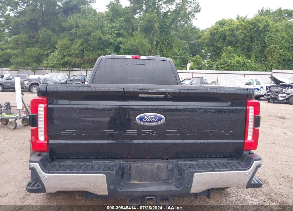 2024 FORD F-350 LARIAT VIN: 1FT8W3DM0REC54176