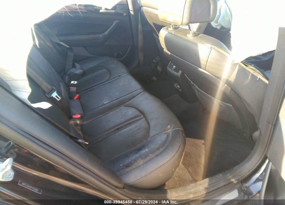 2015 HYUNDAI SONATA LIMITED VIN: 5NPE34AF8FH155267