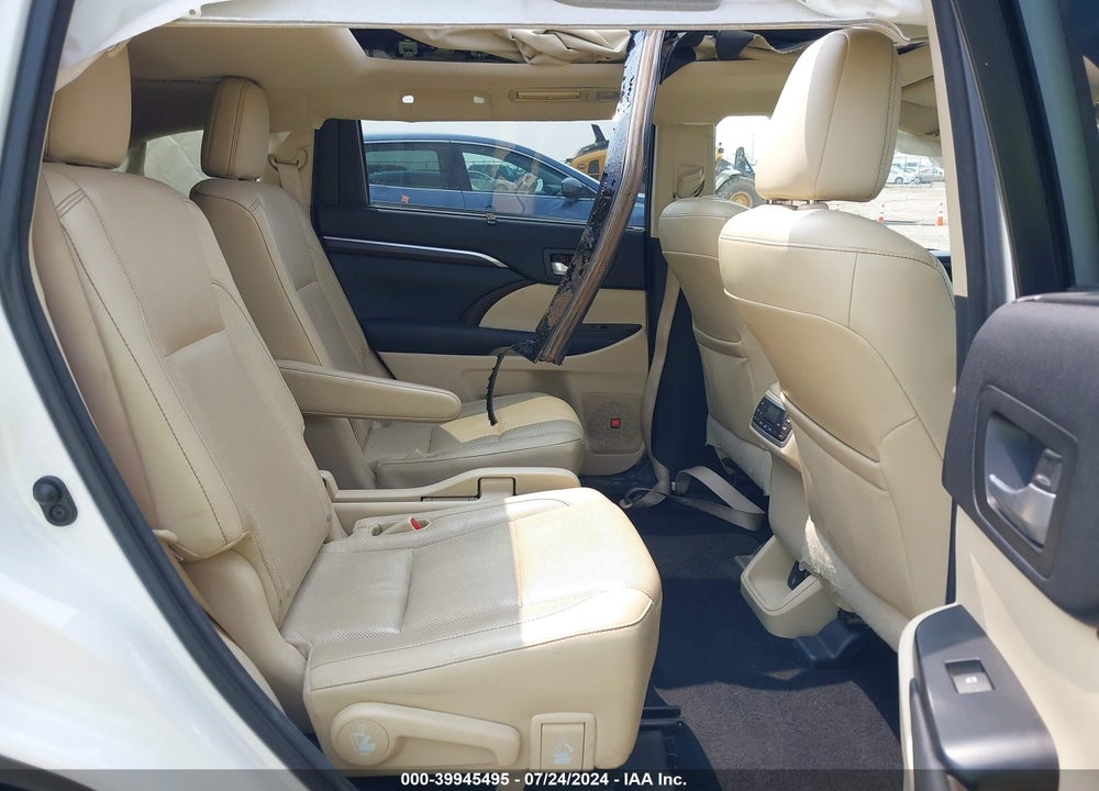 2015 TOYOTA HIGHLANDER LIMITED PLATINUM V6 VIN: 5TDYKRFH2FS047809