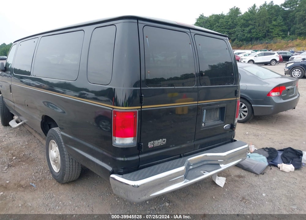 2001 FORD E-350 SUPER DUTY XL/XLT VIN: 1FBSS31S61HB54692