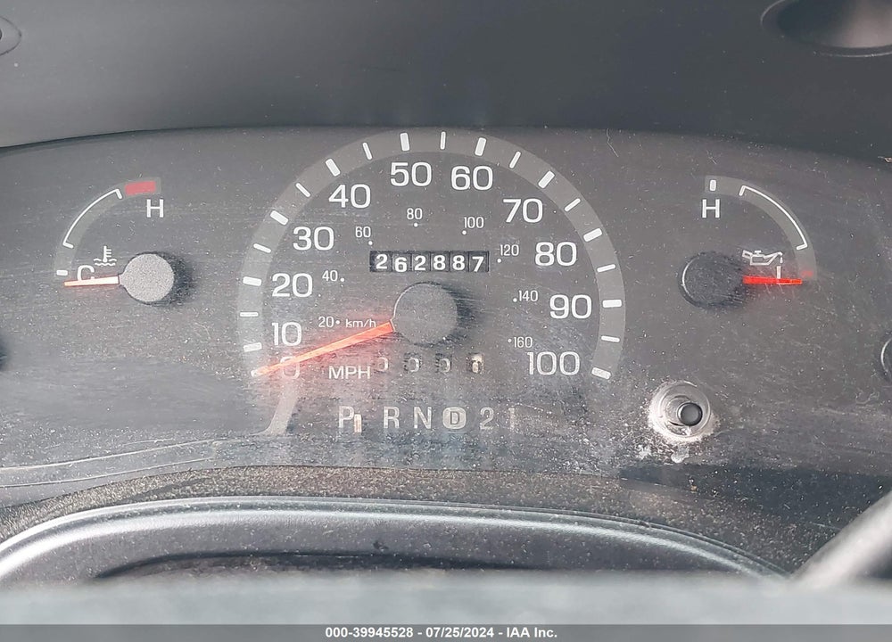 2001 FORD E-350 SUPER DUTY XL/XLT VIN: 1FBSS31S61HB54692