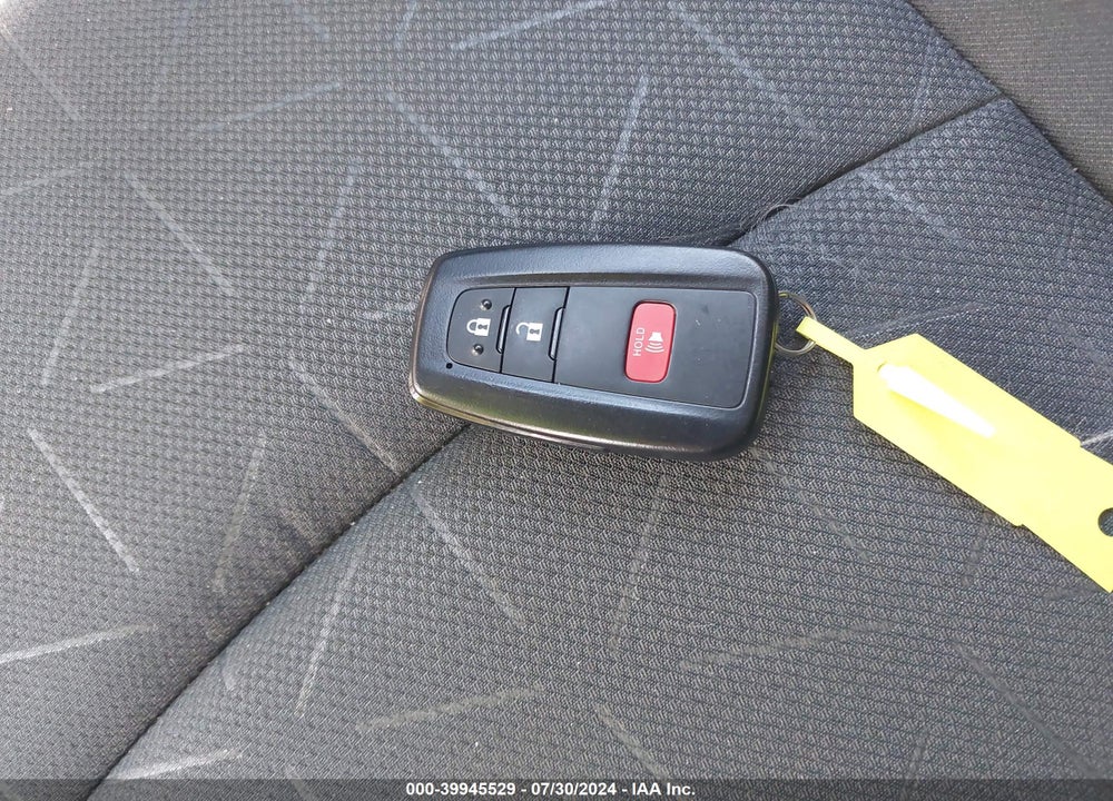 2024 TOYOTA RAV4 XLE VIN: 2T3W1RFV1RW330947