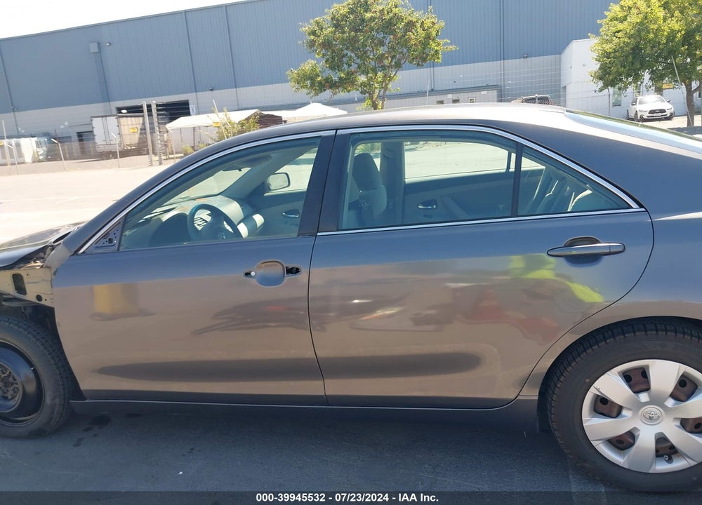 2009 TOYOTA CAMRY LE VIN: 4T4BE46K89R056446