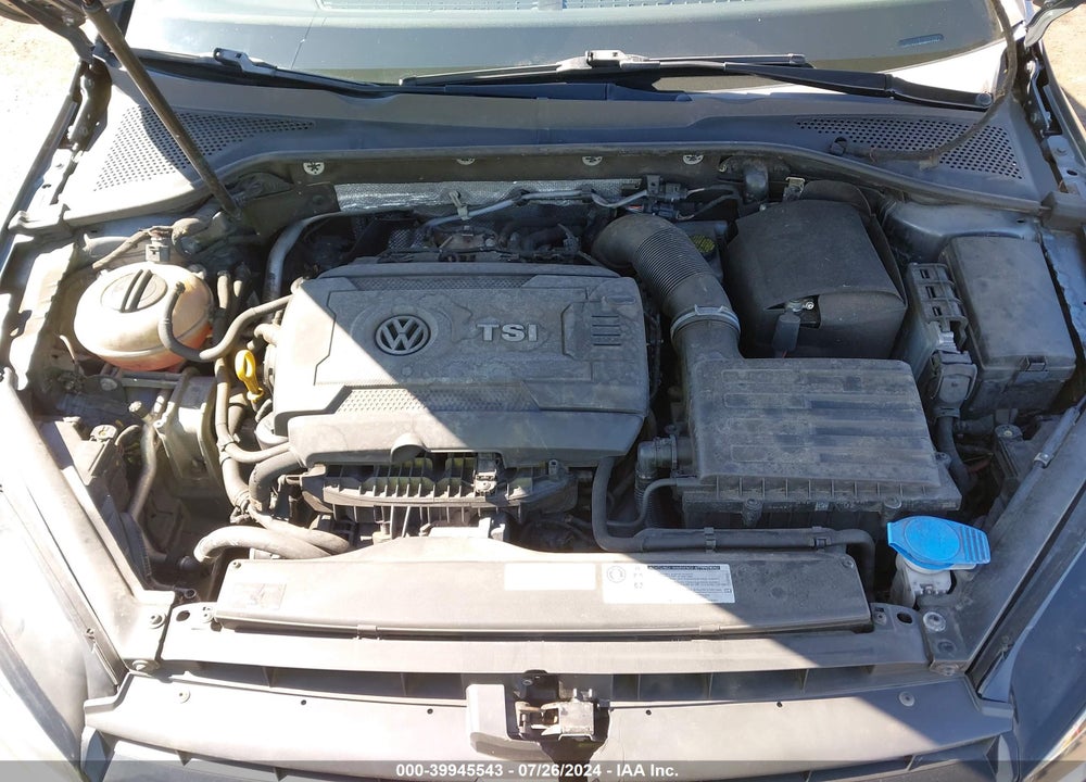 2015 VOLKSWAGEN GOLF TSI SE 4-DOOR VIN: 3VW217AU8FM011394